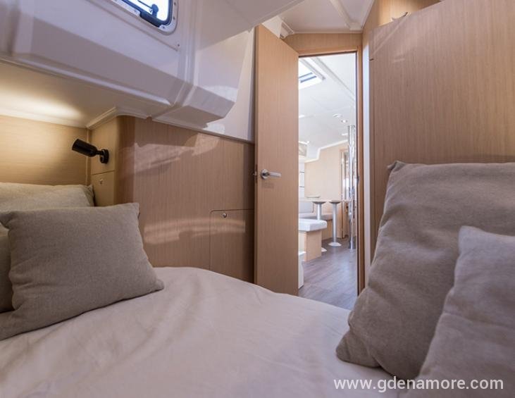 Oceanis38-1 Krmena kabina 800_533